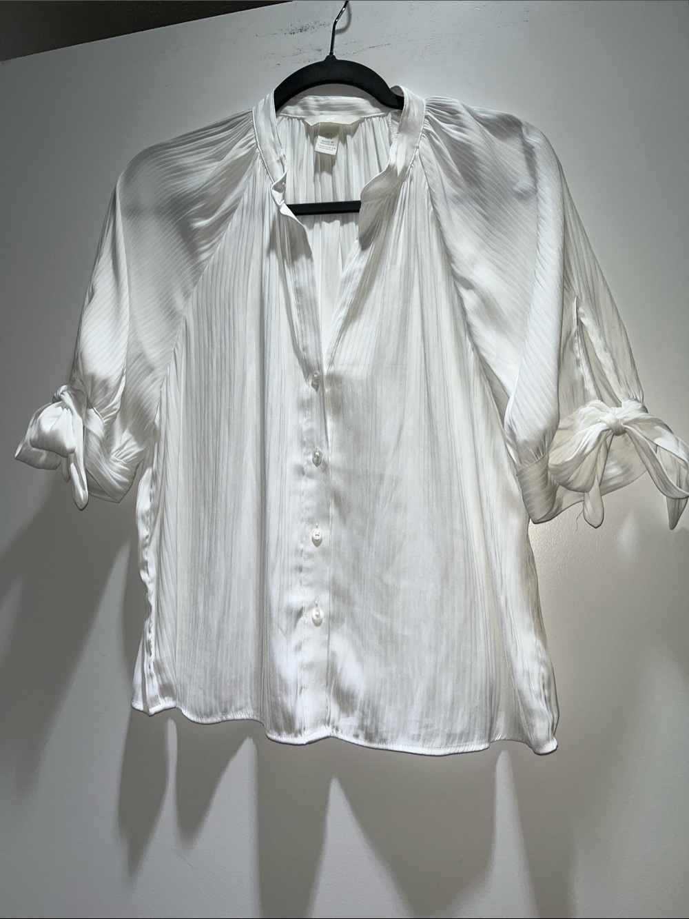 H&M Classics White Semi Sheer Sleeves Tie Button-Down Blouse Size4